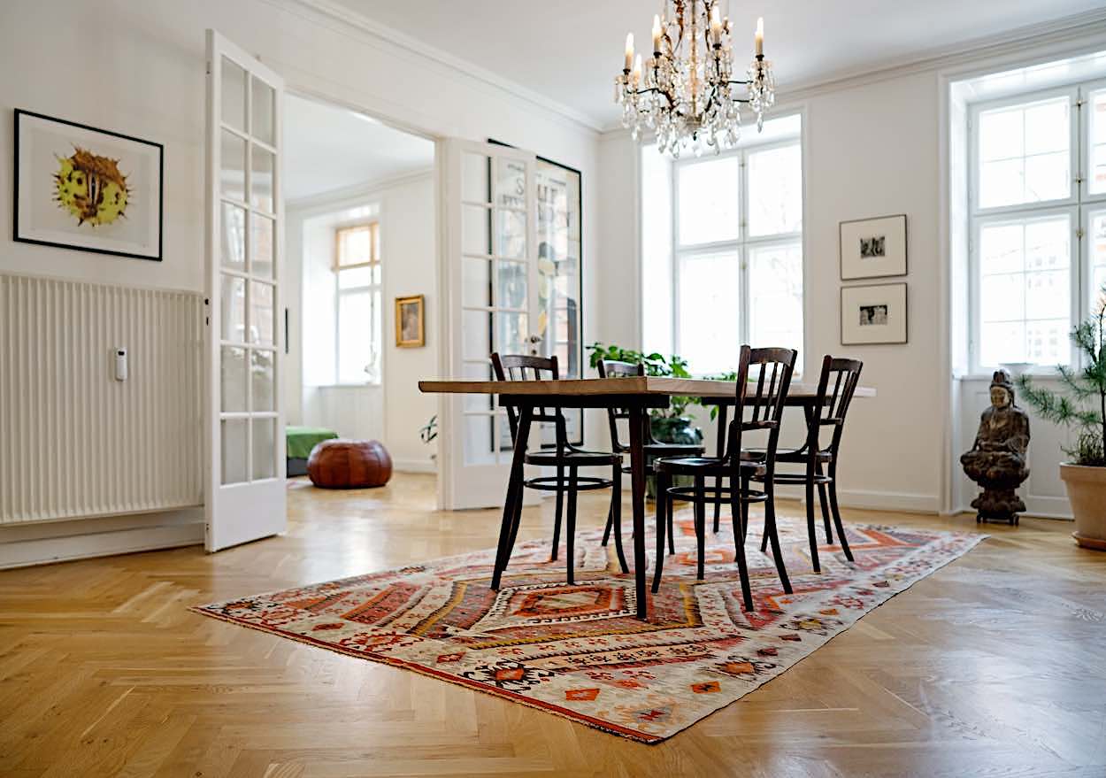 Genuine carpets or genuine rugs are handmade with the original material from the nature surrounding the makers.