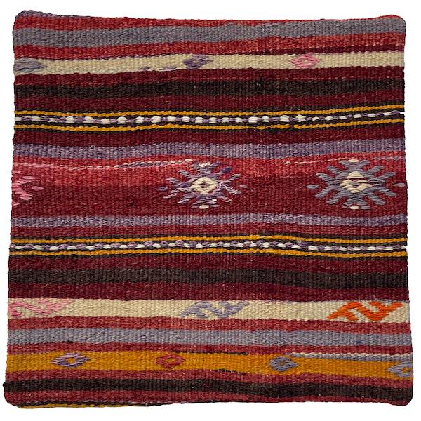 Kelim pudebetræk tilføjer kultur og kunst i din bolig.